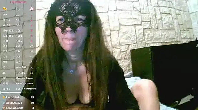 Snapshot of sansan2411 chatting on 2, 2, 2025 sansan2411 online show from 2, 2, 2025