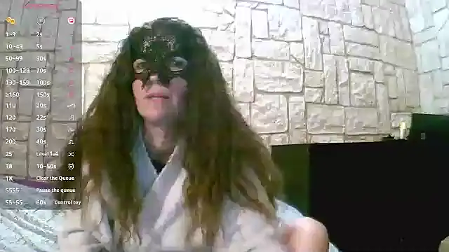 Snapshot of sansan2411 chatting on 5, 2, 2025 sansan2411 online show from 5, 2, 2025