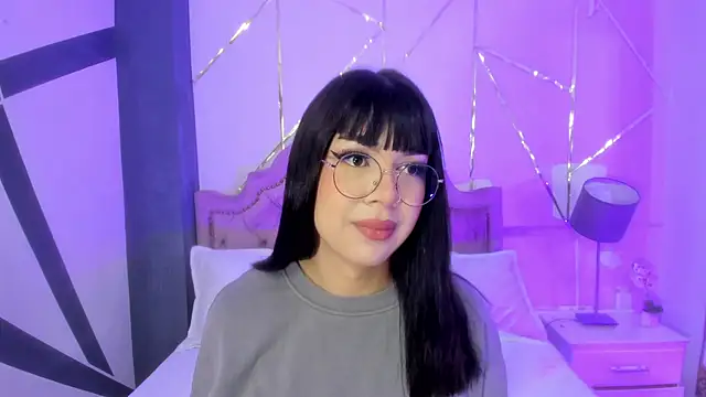 Snapshot of RoseCassie chatting on 12, 1, 2025 RoseCassie online show from 12, 1, 2025