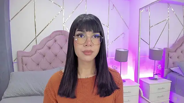 Snapshot of RoseCassie chatting on 3, 2, 2025 RoseCassie online show from 3, 2, 2025
