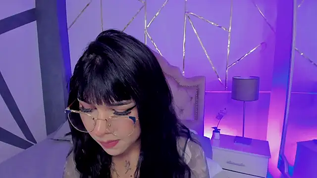Snapshot of RoseCassie chatting on 5, 2, 2025 RoseCassie online show from 5, 2, 2025