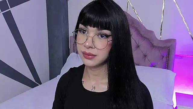 Snapshot of RoseCassie chatting on 7, 2, 2025 RoseCassie online show from 7, 2, 2025