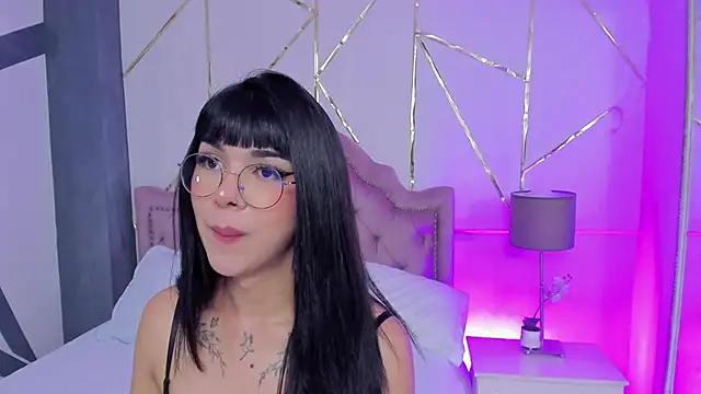 Snapshot of RoseCassie chatting on 7, 2, 2025 RoseCassie online show from 7, 2, 2025