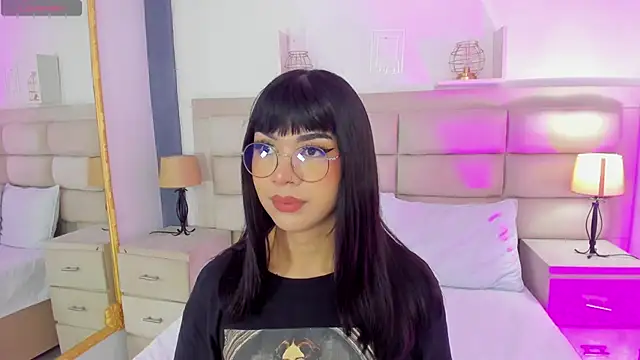 Snapshot of RoseCassie chatting on 25, 2, 2025 RoseCassie online show from 25, 2, 2025
