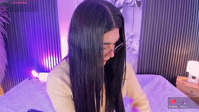 RoseCassie online show from 23, 6, 2026
