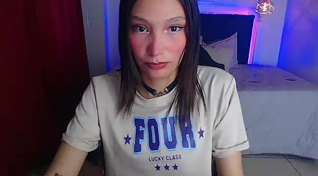 Snapshot of mia_collens chatting on 3, 2, 2025 mia collens online show from 3, 2, 2025