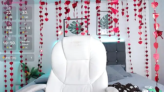 Snapshot of mia_collens chatting on 12, 2, 2025 mia collens online show from 12, 2, 2025