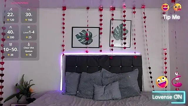 Snapshot of mia_collens chatting on 12, 3, 2025 mia collens online show from 12, 3, 2025