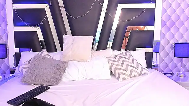 Snapshot of caroo_gomeez chatting on 21, 3, 2025 caroo gomeez online show from 21, 3, 2025