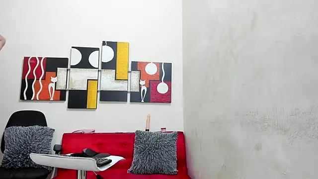 Mariana 16  online show from 7, 2, 2025