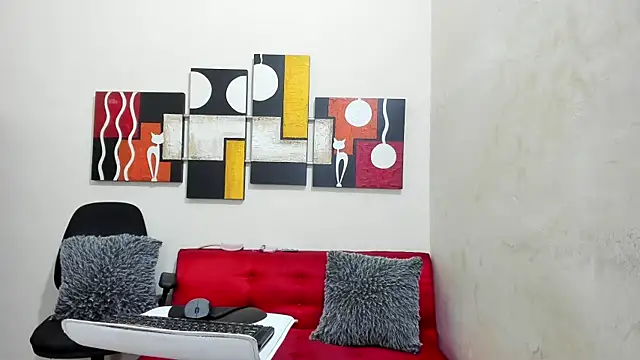 Mariana 16  online show from 7, 2, 2025