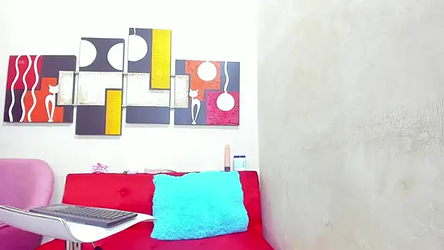 Mariana 16  online show from 14, 3, 2025