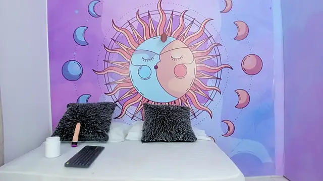 Mariana 16  online show from 26, 9, 2025