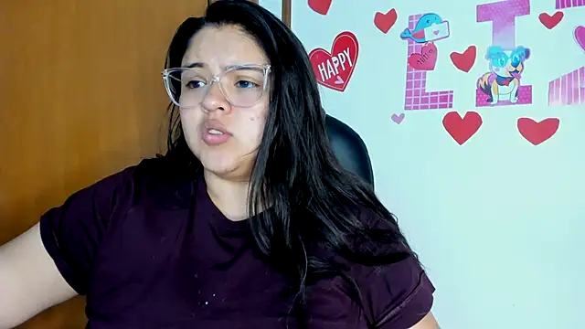 Snapshot of lizzie_c chatting on 18, 2, 2025 lizzie c online show from 18, 2, 2025