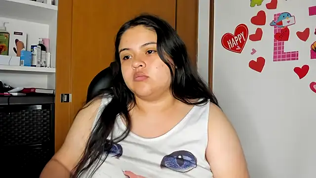 Snapshot of lizzie_c chatting on 19, 2, 2025 lizzie c online show from 19, 2, 2025