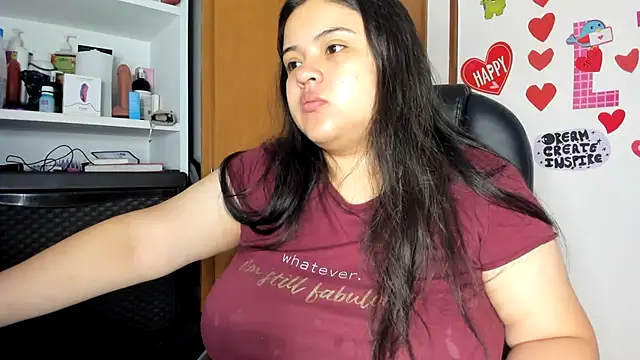 Snapshot of lizzie_c chatting on 2, 3, 2025 lizzie c online show from 2, 3, 2025