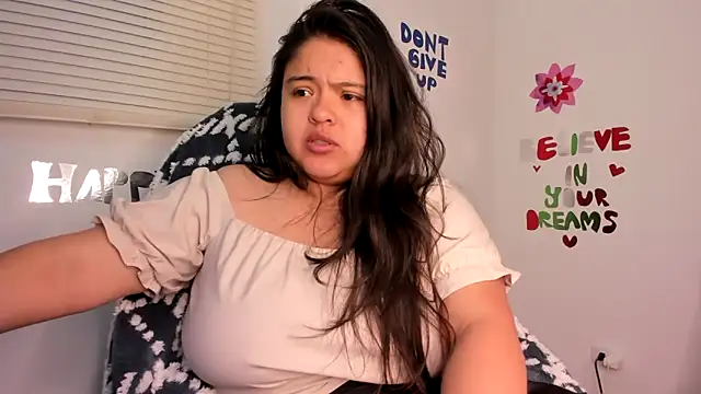 Snapshot of lizzie_c chatting on 15, 11, 2025 lizzie c online show from 15, 11, 2025