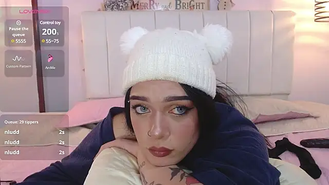 Snapshot of sukimoon chatting on 20, 12, 2024 sukimoon online show from 20, 12, 2024