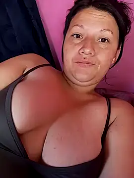 Snapshot of kattia_bk chatting on 12, 1, 2025 kattia bk online show from 12, 1, 2025