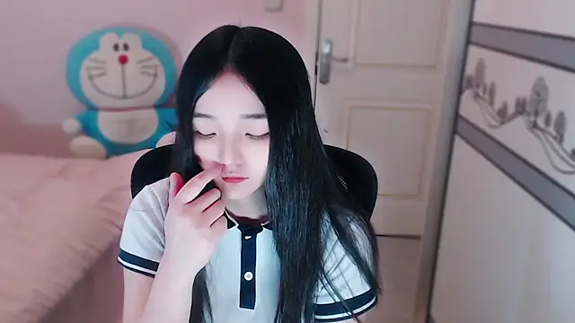 Snapshot of xiao-xiao-D chatting on 22, 10, 2025 xiao-xiao-D online show from 22, 10, 2025