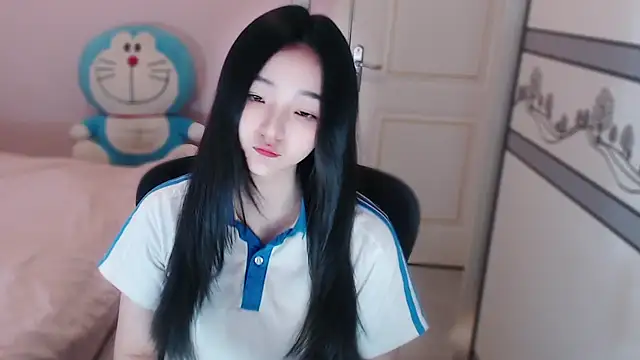 Snapshot of xiao-xiao-D chatting on 12, 11, 2025 xiao-xiao-D online show from 12, 11, 2025