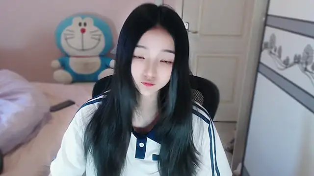 Snapshot of xiao-xiao-D chatting on 14, 12, 2025 xiao-xiao-D online show from 14, 12, 2025