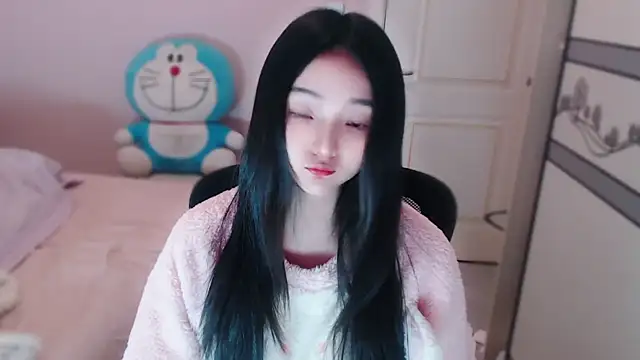 Snapshot of xiao-xiao-D chatting on 15, 12, 2025 xiao-xiao-D online show from 15, 12, 2025