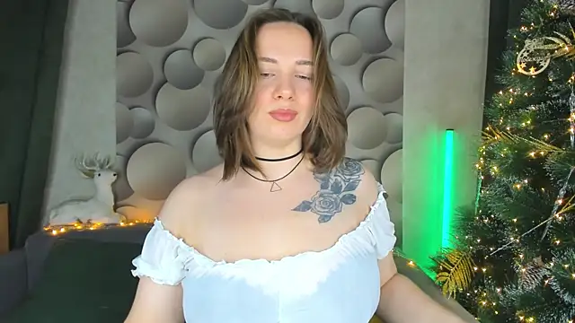 Snapshot of Cute_smile_sharon chatting on 28, 12, 2024 Cute smile sharon online show from 28, 12, 2024