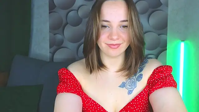 Snapshot of Cute_smile_sharon chatting on 14, 2, 2025 Cute smile sharon online show from 14, 2, 2025