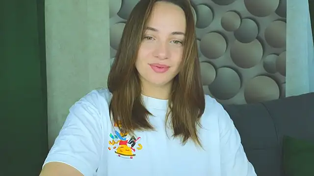 Snapshot of Cute_smile_sharon chatting on 20, 9, 2025 Cute smile sharon online show from 20, 9, 2025