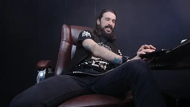 AxelColton online show from 13, 2, 2025