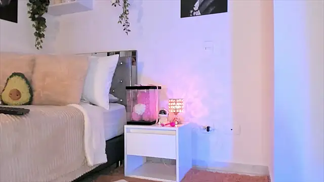 Snapshot of Alissonroses chatting on 11, 9, 2025 Alissonroses online show from 11, 9, 2025