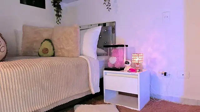 Snapshot of Alissonroses chatting on 22, 9, 2025 Alissonroses online show from 22, 9, 2025