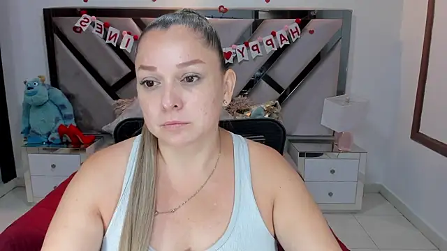 natalia5560 online show from 2, 10, 2025