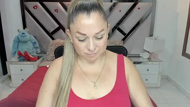 natalia5560 online show from 2, 11, 2025