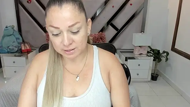 natalia5560 online show from 23, 11, 2025