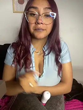 Snapshot of michell_boobs_ chatting on 24, 1, 2025 michell boobs online show from 24, 1, 2025