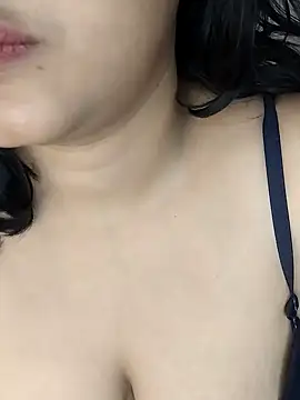 Riya Stream01 online show from 16, 1, 2025