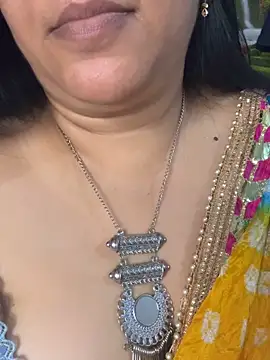 FlatVincy4 online show from 25, 10, 2025