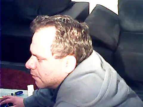 DauerAkt8069 online show from 25, 1, 2025