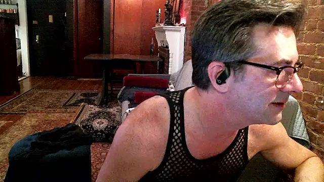 Johnny Bottoms online show from 24, 3, 2026