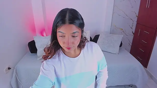 martina roldam online show from 30, 3, 2026