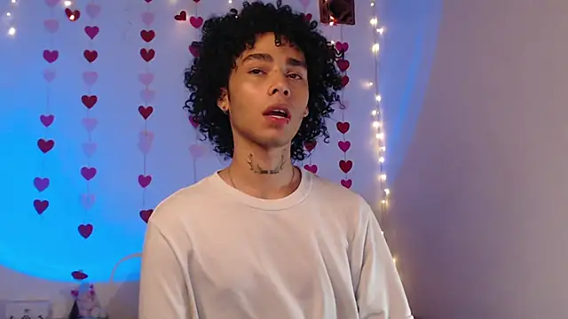 Snapshot of seven7xis chatting on 12, 2, 2025 seven7xis online show from 12, 2, 2025