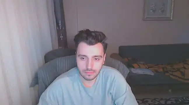 handsomeee04 online show from 15, 3, 2025