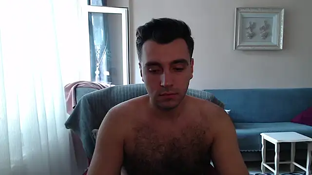 handsomeee04 online show from 13, 9, 2025