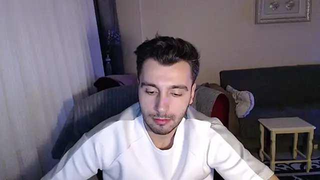 handsomeee04 online show from 22, 9, 2025