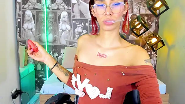 Snapshot of Nicole_Angels_ chatting on 6, 1, 2025 Nicole Angels online show from 6, 1, 2025