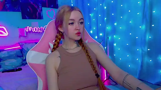 Naughty Mable online show from 7, 2, 2025