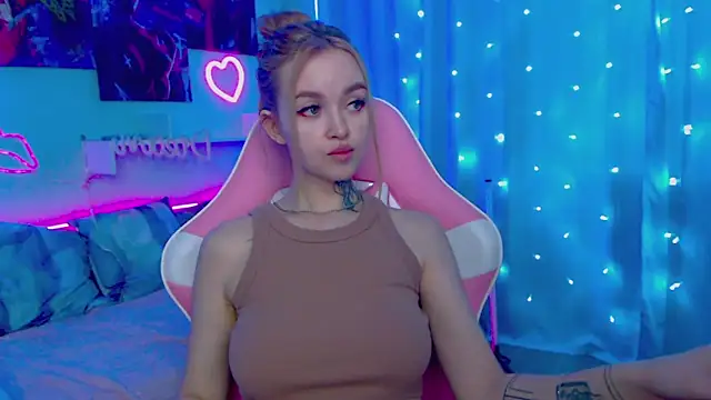 Naughty Mable online show from 15, 2, 2025