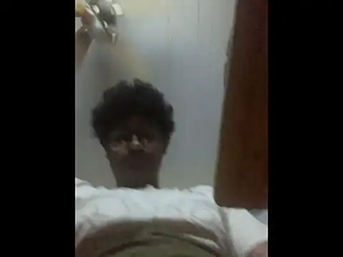 Snapshot of MelHorny03 chatting on 2, 3, 2026 MelHorny03 online show from 2, 3, 2026